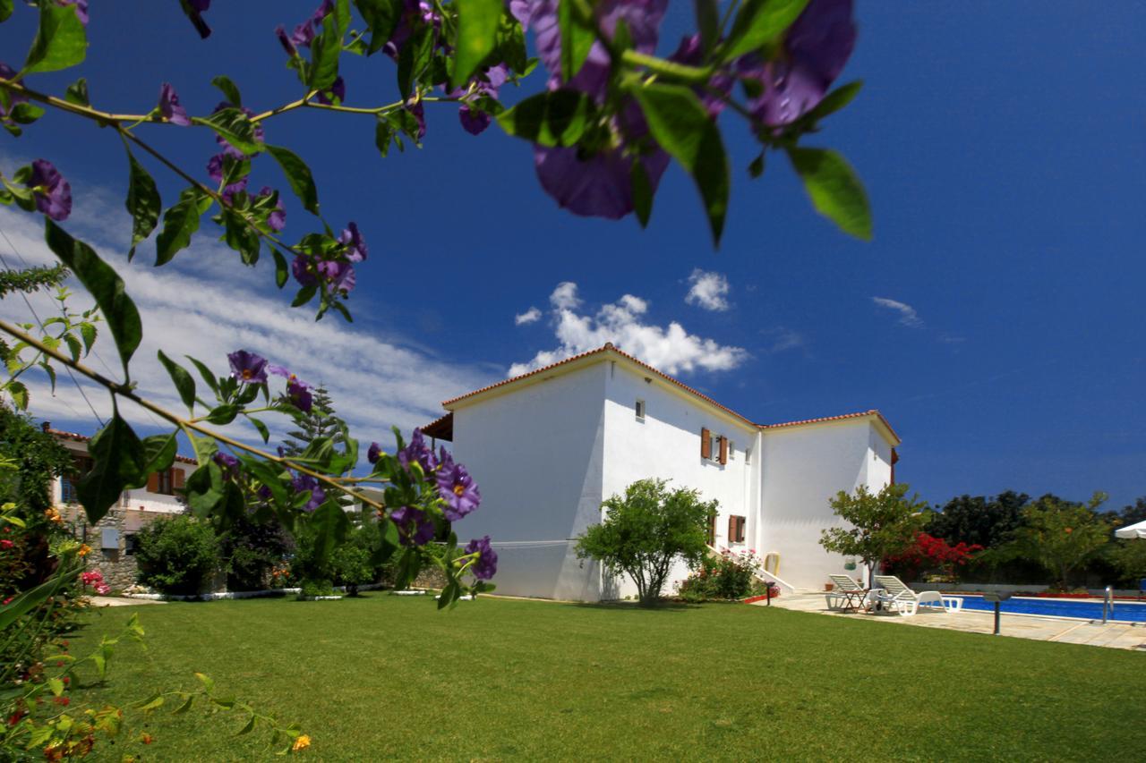 Pavlos Maria Studios Skiathos-stad Buitenkant foto
